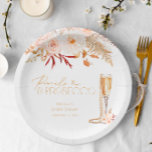 Assiettes En Carton Plaques de papier Fête des mariées Pearls et Prose<br><div class="desc">Les plaques de papier de Fête des mariées Elegant Pearls and Prosecco résument l'essence de la sophistication raffinée et de l'élégance intemporelle, offrant une vision d'une beauté et d'une célébration inégalées. Au coeur de la douche nuptiale se trouve l'ajout du verre de Prosecco, symbole de joie et de joie effervescente....</div>