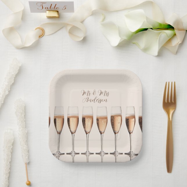 Assiettes En Carton Plaques mariages rangée de lunettes de champagne r (Mariage)