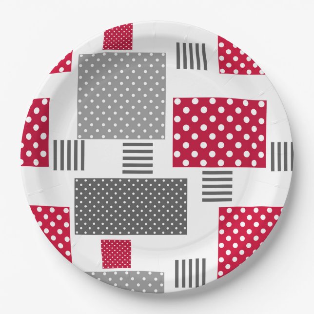 Assiettes En Carton Pneuka rouge gris patchwork sur arrière - plan bla (Devant)