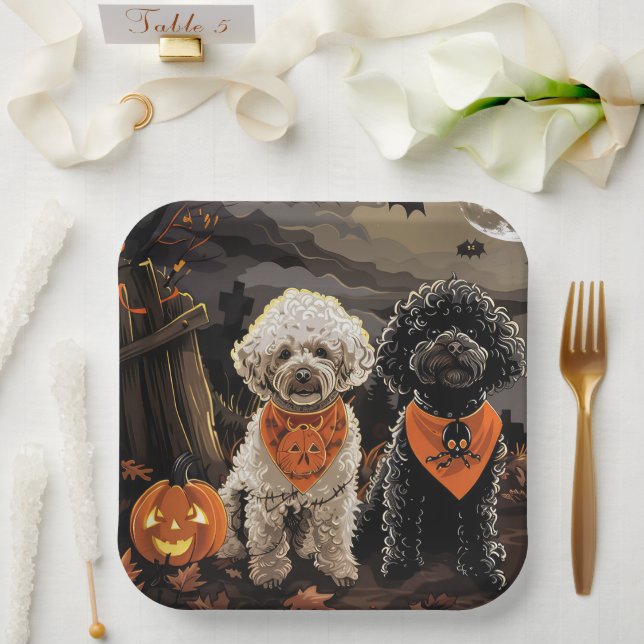 Assiettes En Carton Poodle Halloween Épouvantable (Mariage)