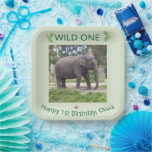 Première célébration d'anniversaire de l'éléphant