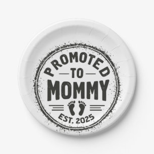 Assiettes En Carton Promu à Mommy Est. faire-part de grossesse 2025