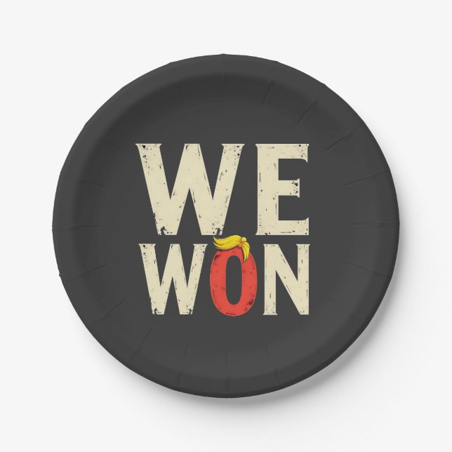 Assiettes En Carton Proud Maga Trump remporte le discours de la Journé (Devant)