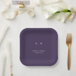 Assiettes En Carton Purple minimal et chic | MARIAGE<br><div class="desc">Ces élégantes plaques de mariage moderne ou de papier-douche nuptiale présentent un design de texte simple violet foncé et blanc qui dégage un style minimaliste. Ajoutez vos initiales ou votre monogramme pour les rendre complètement vôtres.</div>