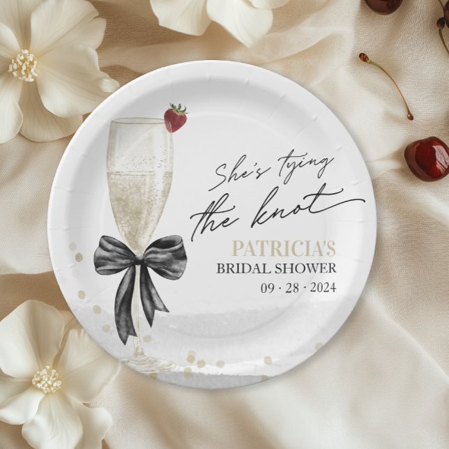 Assiettes En Carton Réception de mariage à Champagne, elle se marie (Créateur téléchargé)