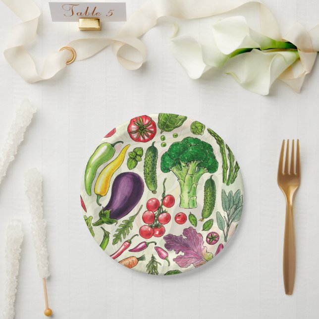 Assiettes En Carton Récolte de légumes et d'herbes sur le blanc (Mariage)