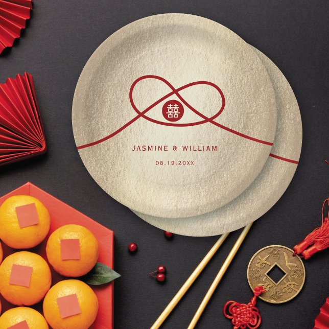 Assiettes En Carton Red Knot Union Double Bonheur Mariage chinois (Gold/Red Knot Union Double Happiness Modern Chinese Wedding Party Paper Plates @ fatfatin_red_knot)