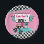 Assiettes En Carton Retro Diner 1950 rose et fête d'anniversaire Turqu<br><div class="desc">Fêtez votre prochain anniversaire spécial dans le thème intemporel du dîner des années 1950. Allez tout et créez ces mignonnes assiettes en papier de diner customisé ! Elles sont roses et turquoises, avec un motif à carreaux et une voiture des années 50 avec une fille mignonne et un gars sur...</div>