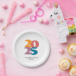 Assiettes En Carton Retro Vibes Graduation Party<br><div class="desc">Célébrez le diplômé avec cette plaque en papier à vibe rétro. Tout le texte et toutes les couleurs peuvent être customisés.</div>