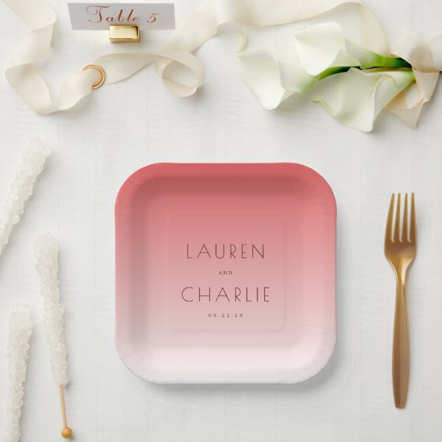 Assiettes En Carton Romantic Pink Gradient Names (Mariage)