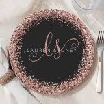 Assiettes En Carton Rose Gold Blush Pink Parties scintillant Glam Nom<br><div class="desc">Glam Rose Gold Parties scintillant Élégante Plaque en papier Monogramme. Personnalisez facilement ce design chic et branché de plaque en papier avec une élégante parties scintillant brillante en or rose sur un arrière - plan noir. Le design comprend votre monogramme manuscrit avec de jolis tourbillons et votre nom.</div>