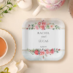 Assiettes En Carton Roses roses roses roses romantiques<br><div class="desc">Jolie grappe d'élégantes roses et feuillages rose pâle à l'aquarelle pastel sur un arrière - plan d'aquarelle pastel,  étiquette bordé d'or et champs de texte modifiables.</div>