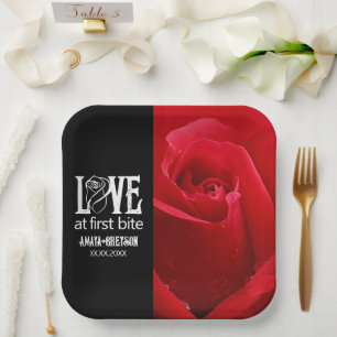 Assiettes En Carton Roses rouges gothiques Aimer au premier Mariage de