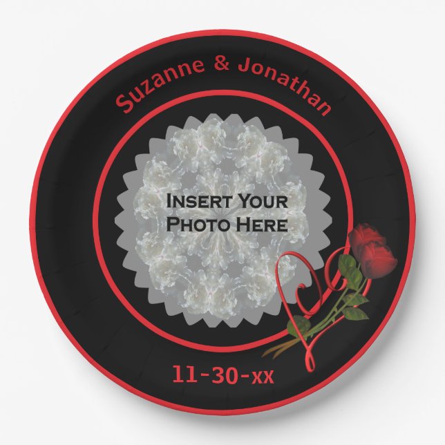 Assiettes En Carton Rouge Roses Coeur Noir Mariage personnalisé Photo (Devant)