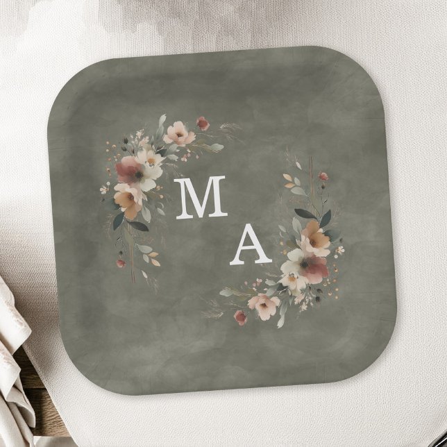 Assiettes En Carton Sage Green Boho Floral Wreath Mariage Monogramme (Decorate your celebration table in elegance with our monogrammed plates in 6 chic hues.)