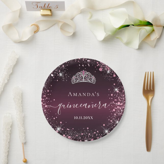 Assiettes En Carton Script de nom de tiara rose quinceanera (Mariage)