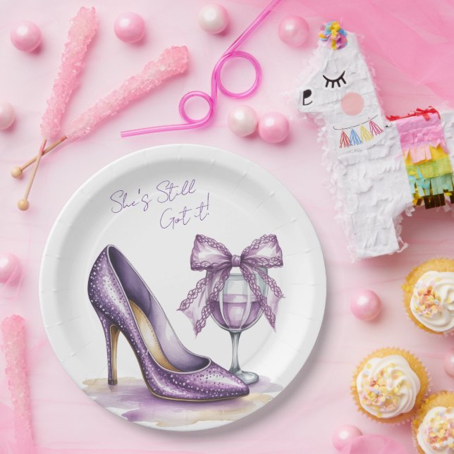 Assiettes En Carton She’s Still Got It Purple High Heel Birthday Party (Fête)