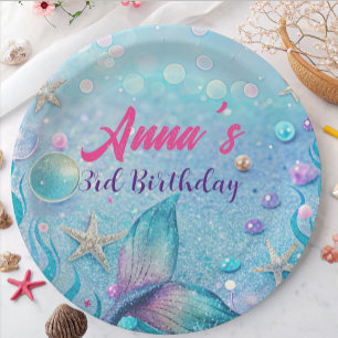 Assiettes En Carton Sous la fête d'anniversaire de la mer