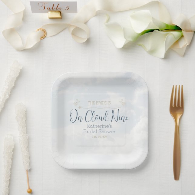 Assiettes En Carton Sur un nuage élégant shower bleu poussiéreux pour  (Mariage)