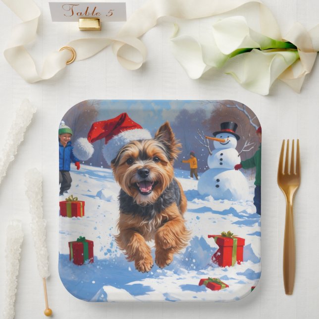 Assiettes En Carton Terrier tibétain coule dans la neige avec Casquett (Mariage)