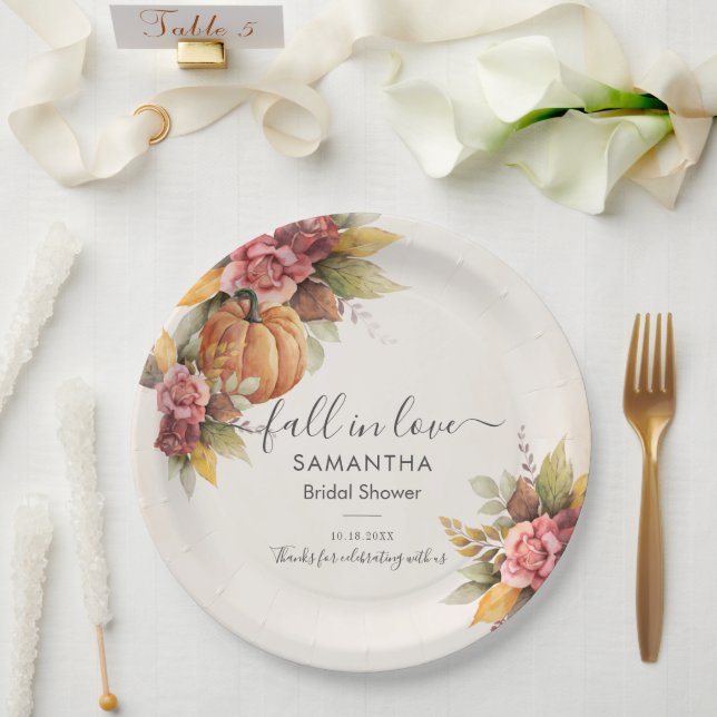 Assiettes En Carton Tomber dans l'amour Feuilles d'automne Fête des ma (Mariage)
