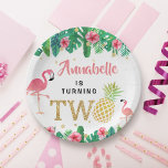 Assiettes En Carton Tropical Summer Beach Luau Girls 2e anniversaire<br><div class="desc">Célébrez dans le style avec ces assiettes en papier tendance 2ème anniversaire. Le design est facile à personnaliser avec votre propre libellé et votre famille et vos amis seront ravis de voir ces fabuleuses assiettes de fête.</div>