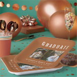 Assiettes En Carton Type graduation multi photo terracotta fête<br><div class="desc">Plaque de papier moderne,  en terre cuite graphique et blanc,  multi-photo de la fête de graduation. Partie d'une collection.</div>