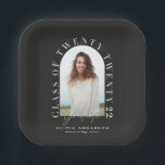 Assiettes En Carton Typographie géométrique moderne diplôme d'arc phot<br><div class="desc">Typographie moderne géométrique élégante carte de faire-part de graduation en arc de photo noir et blanc.</div>