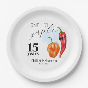 Assiettes En Carton Un couple chaud piment de mariage anniversaire de