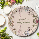 Assiettes En Carton Un petit Baby shower de fille Fleur sauvage<br><div class="desc">Fêtez l'arrivée florissante de votre petit fleur sauvage avec nos Plaques de Baby shower "A Little Fleur sauvage Girl". Ornées d'illustrations fleurs sauvages délicates, ces assiettes de charme apportent une touche de beauté naturelle à votre célébration. Conçues à partir de papier résistant, nos assiettes offrent à la fois fonctionnalité et...</div>