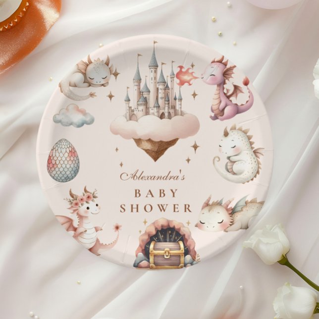 Assiettes En Carton Un petit dragon se trouve sur le Baby shower Way (Créateur téléchargé)