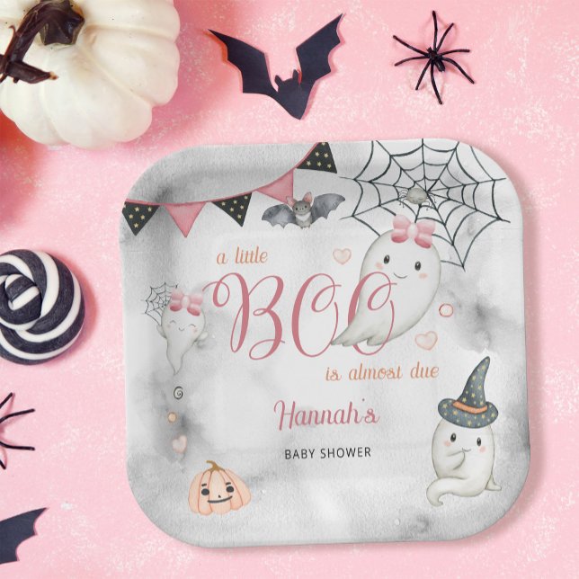 Assiettes En Carton Un petit garçon est presque dû Baby shower fille (Créateur téléchargé)