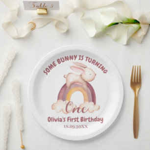 Assiettes En Carton Un petit lapin fête son premier anniversaire