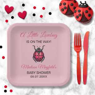 Assiettes En Carton Une petite coccinelle amoureuse est en route