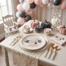 Une petite fête d'Halloween effrayante pour bébé e