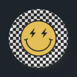 Assiettes En Carton Vérificateur Joyeux Visage Anniversaire<br><div class="desc">Ajoutez une touche de finesse au décor de votre petit anniversaire avec ces assiettes à damiers visage joyeux.</div>