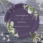 Assiettes En Carton Vert Floral Élégant violet Mariage<br><div class="desc">Elégante plaque de papier mariage violet fleurie personnalisée avec vos noms et date spéciale mariage. Conçu par Thisisnotme©</div>