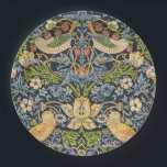 Assiettes En Carton William Morris - Fraise Thief Motif Floral<br><div class="desc">"Strawberry Thief" est un design textile créé par le designer britannique William Morris en 1883. L'oeuvre présente un motif complexe de fraises, de fleurs et d'oiseaux, principalement les poussins qui semblent voler les fraises. Les formes luxuriantes et naturalistes sont disposées dans un motif harmonieux et répétitif qui met en valeur...</div>