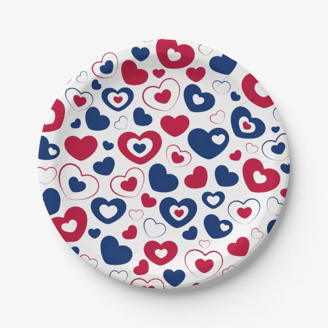 Assiettes en papier cœurs rouges et bleus (Devant)