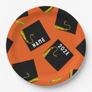 Assiettes en papier orange pour la remise des dipl