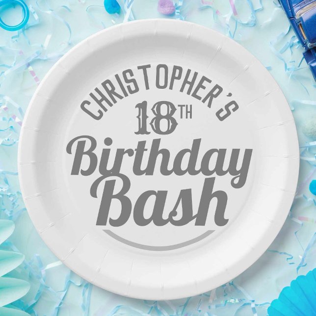 Assiettes en papier pour la célébration des 18 ans (Créateur téléchargé)