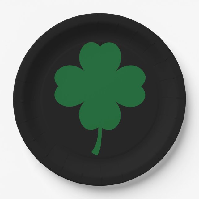 Assiettes en papier pour la Saint-Patrick (Devant)