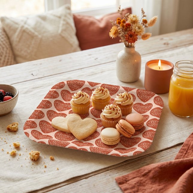 Assiettes en papier Sweet Kiss (Créateur téléchargé)