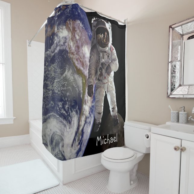 Astronaute du rideau de douche (En situation)
