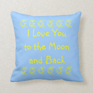 Au coussin de citation de lune et de dos