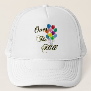 Au-dessus du casquette d'anniversaire de colline