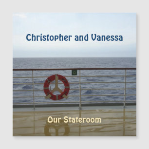 Au marqueur de la porte de la salle d'exercice