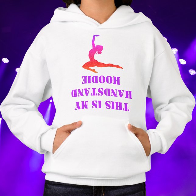 Augmentez Votre Style : Le "C'Est Mon Poignée" (Upside Down & Chill! Let your gymnast Relax & Recharge in the "This Is My Handstand" Hoodie)