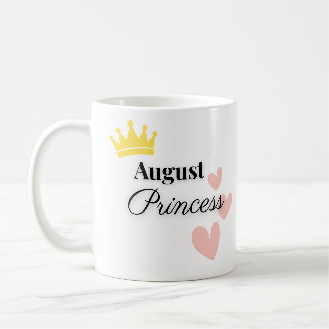 August Princess Mug – Gold Crown & Hearts Design (Gauche)