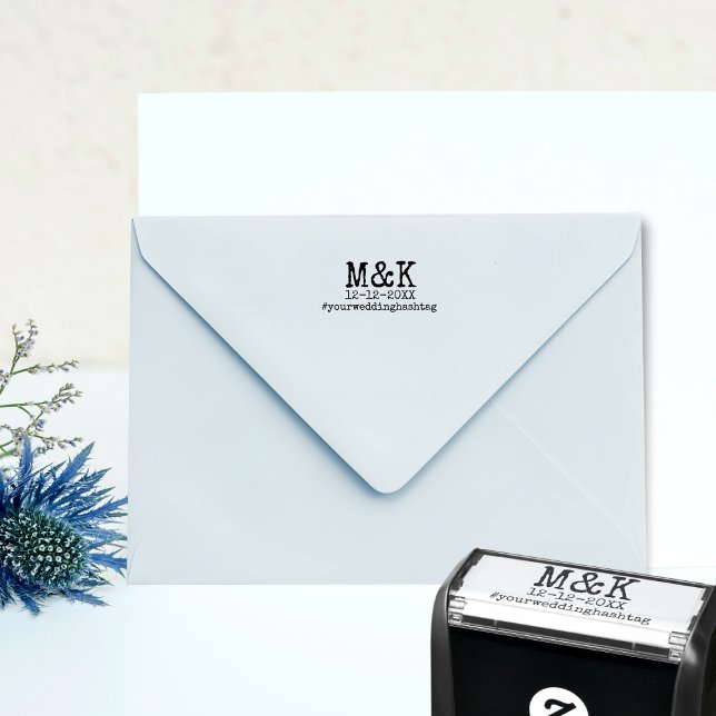 Auto-encreur Enregistrer le tampon auto-encrage de la police de (A simple typewriter font Save the Date stamp with your initials and space for your wedding hashtag)
